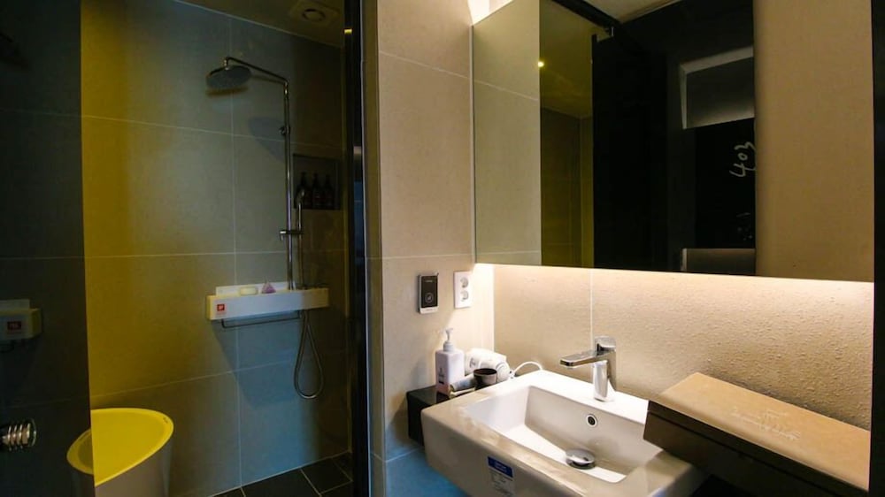 Фото Louis Boutique Hotel