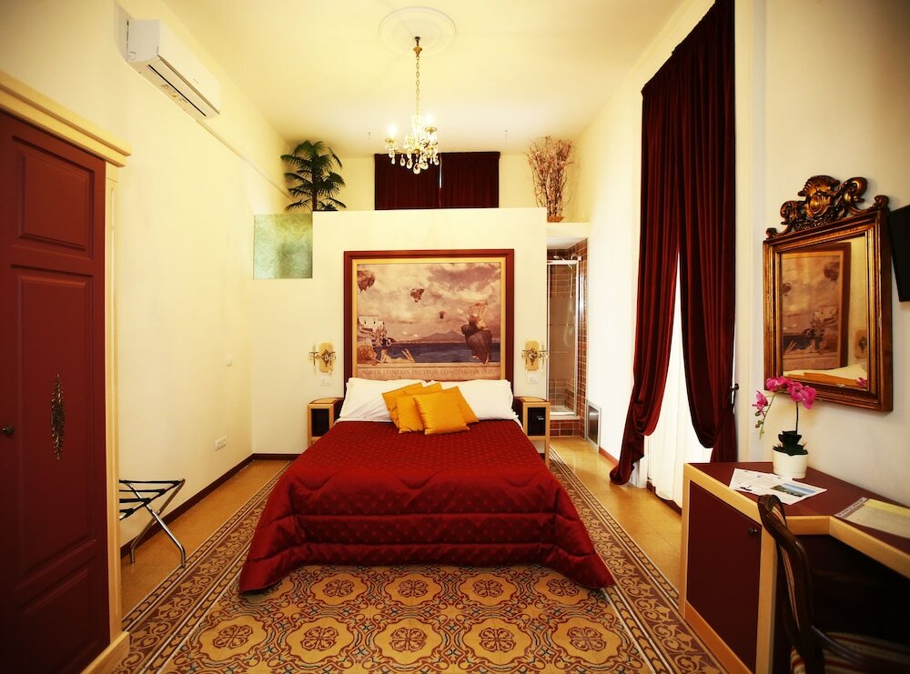 Фото La Bella Napoli B&b