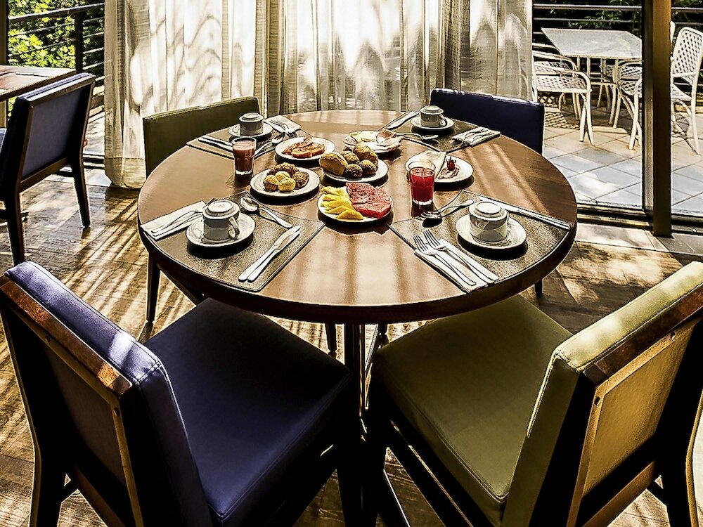 Фото Novotel Porto Alegre Tres Figueiras Hotel