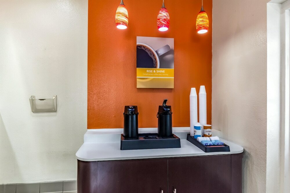 Фото Motel 6 Raleigh, Nc - Cary