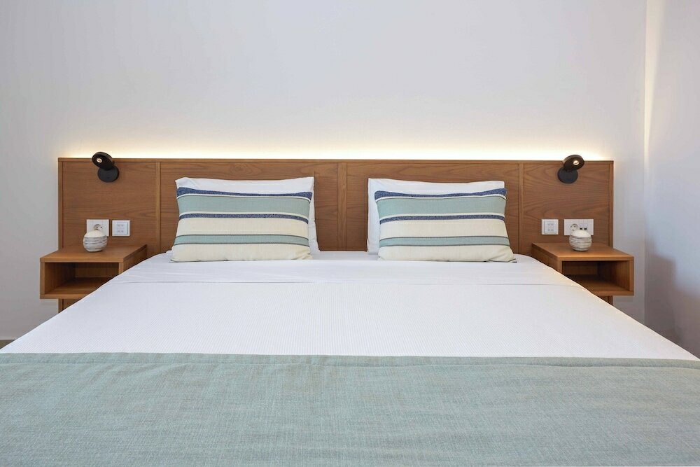 Фото Mystery Skiathos Luxury Residence