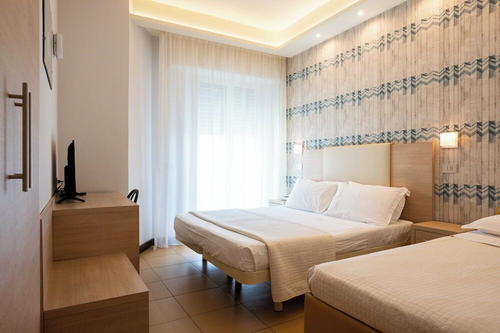 Фото Hotel City