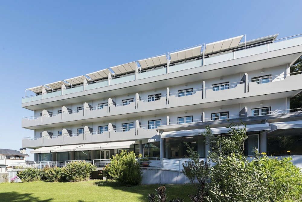 Фото Varzinn Hotel