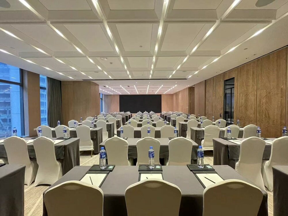 Фото Ssaw Boutique Hotel Hangzhou River Side