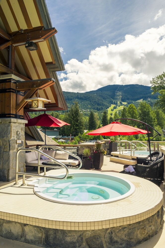 Фото Nita Lake Lodge