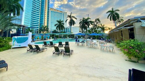 Гостиница Radisson Hotel Trinidad в Порт-оф-Спейн