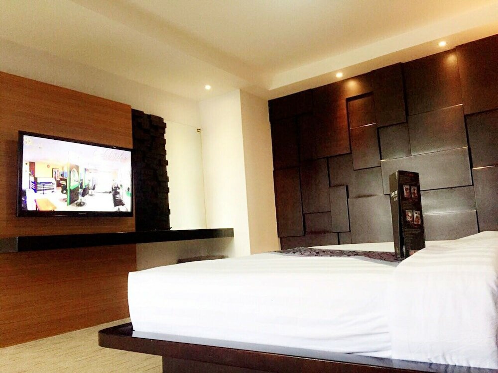 Фото 89 Hotel