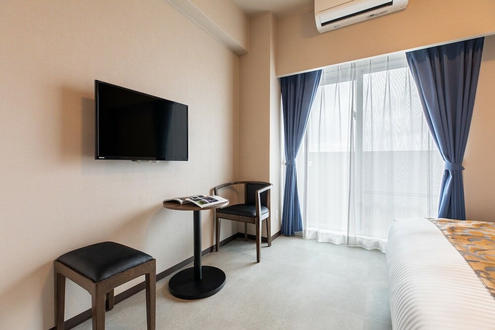 Фото Mr. Kinjo in Grand Blue Chatan