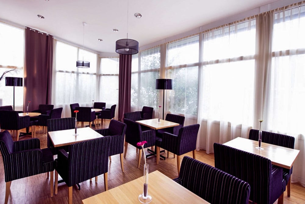 Фото Home Hotel Bilan