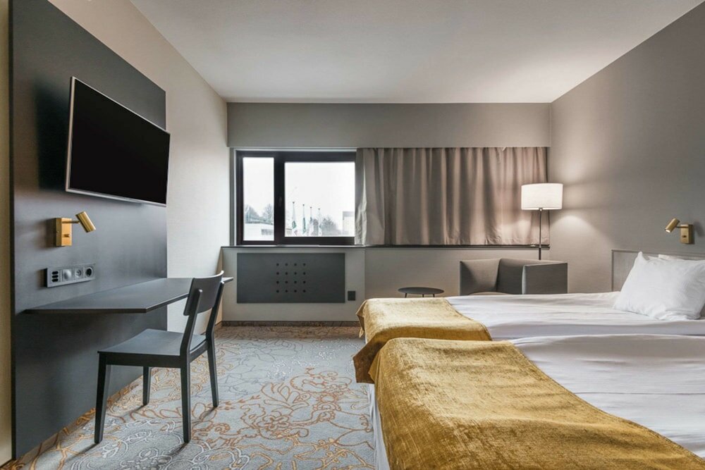 Фото Quality Hotel Royal Corner