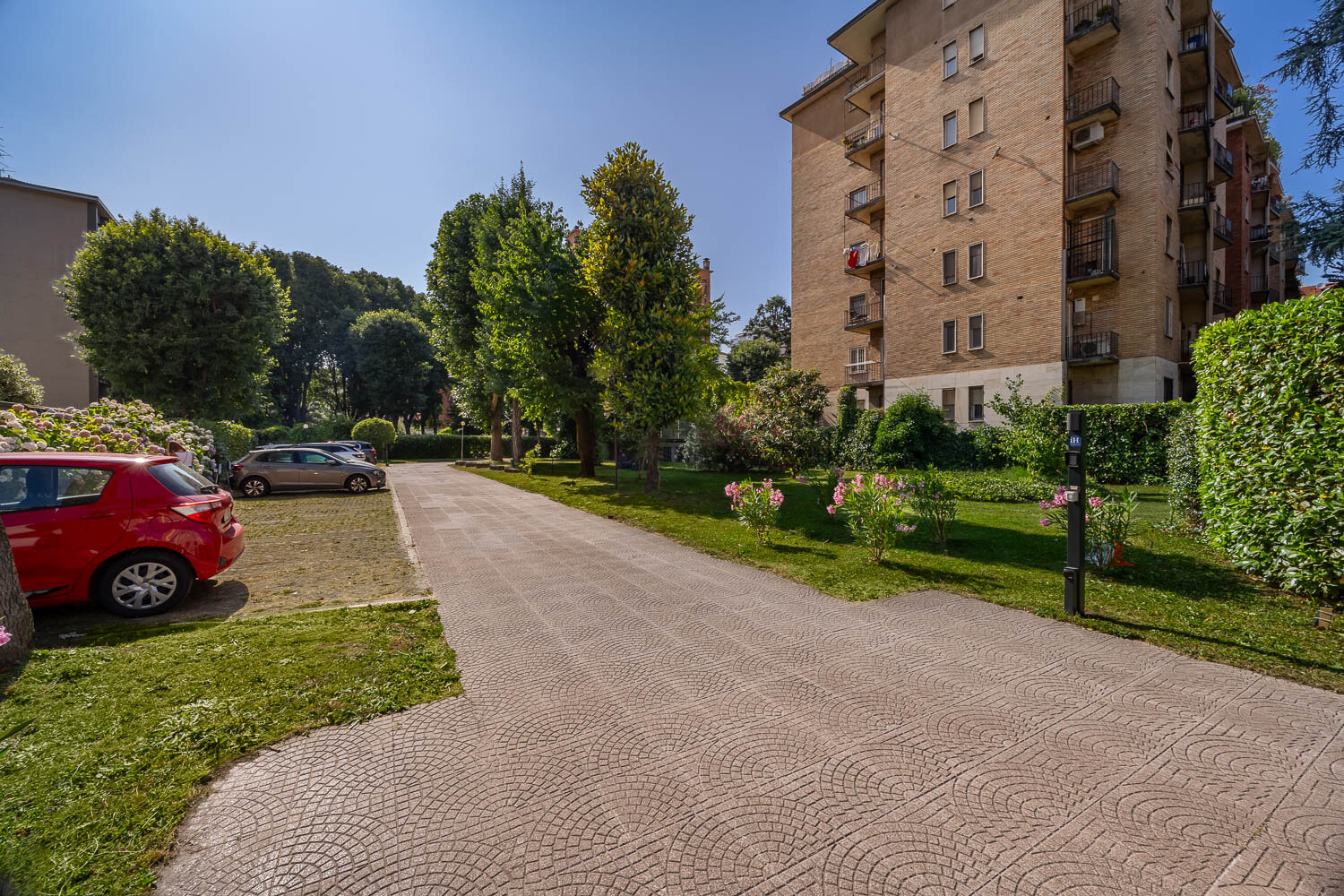 Фото iH Aparthotel Milano Argonne Park