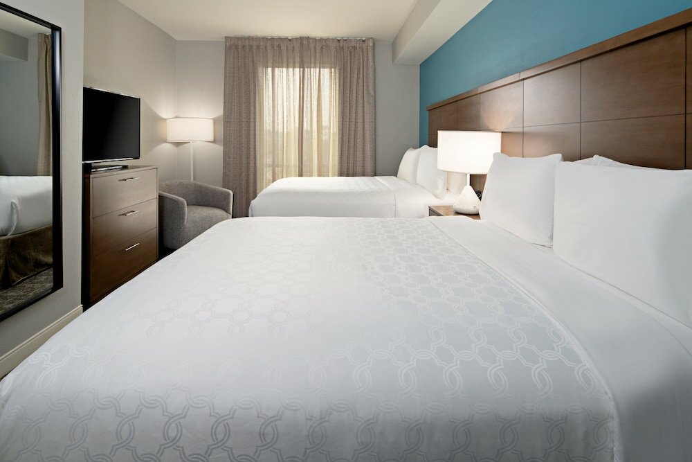 Фото Staybridge Suites Long Beach Airport, an Ihg Hotel