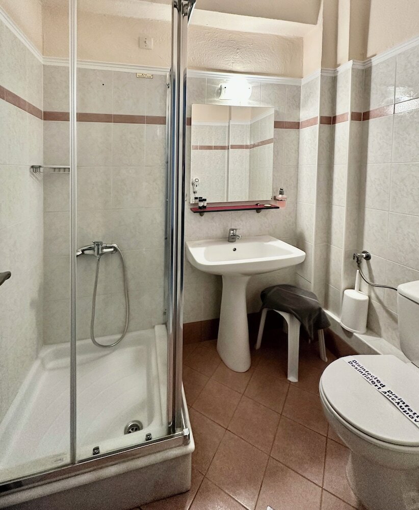 Фото Hotel Ioni