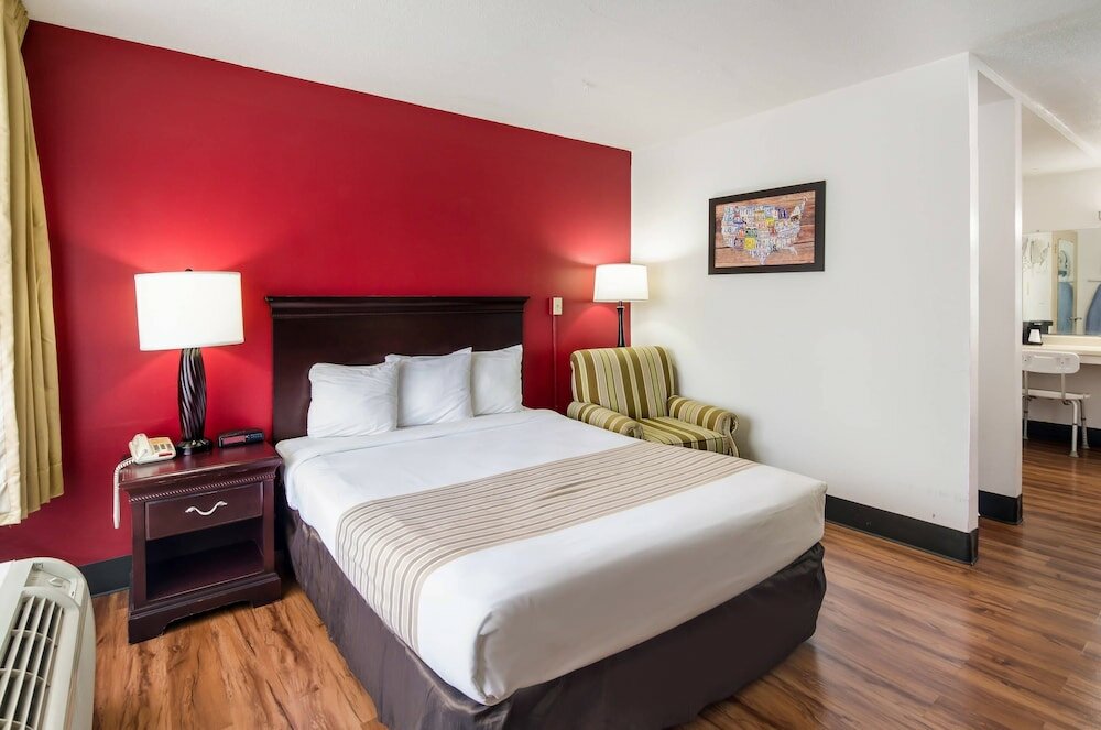 Фото Econo Lodge Marion I-81