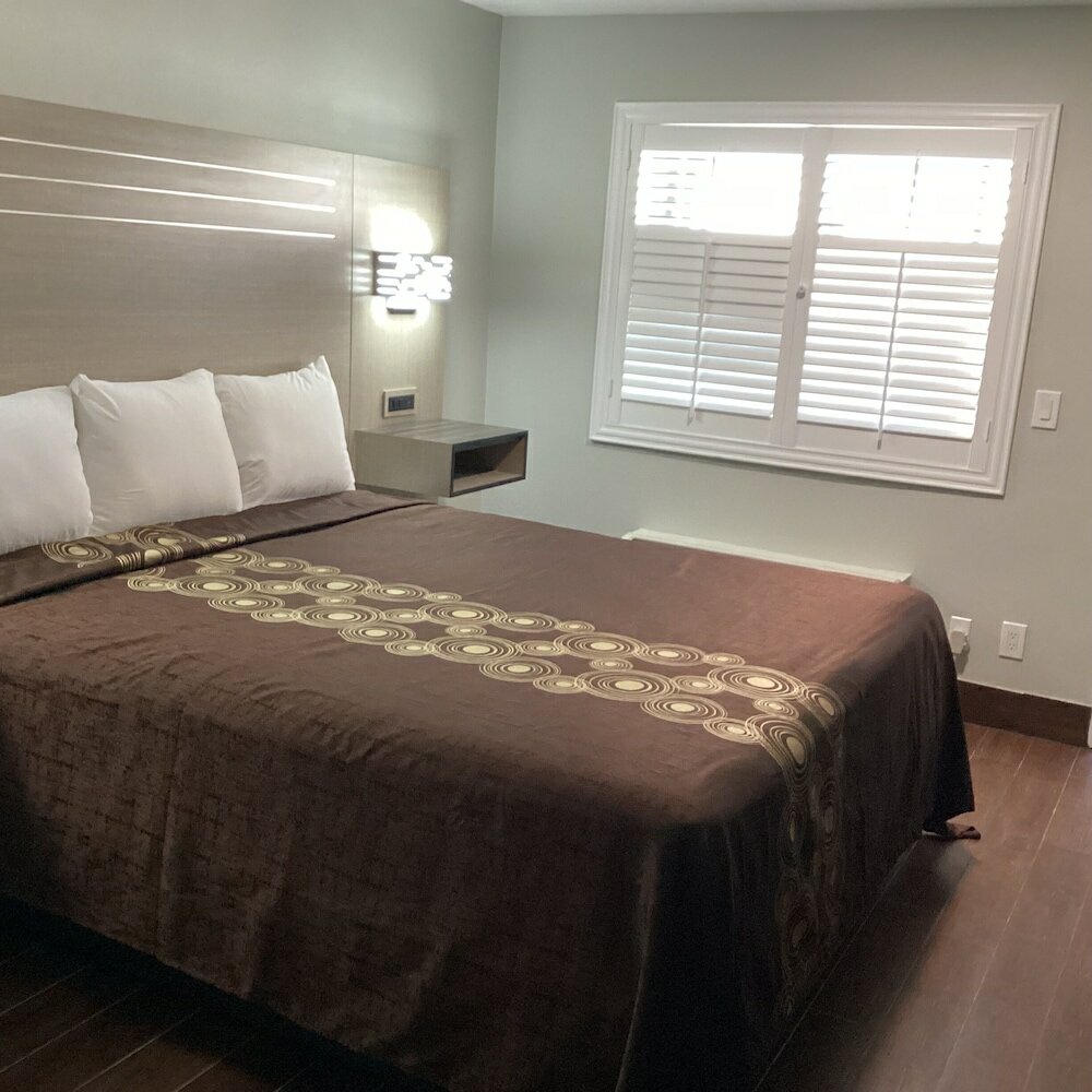Фото Mayfair Inn