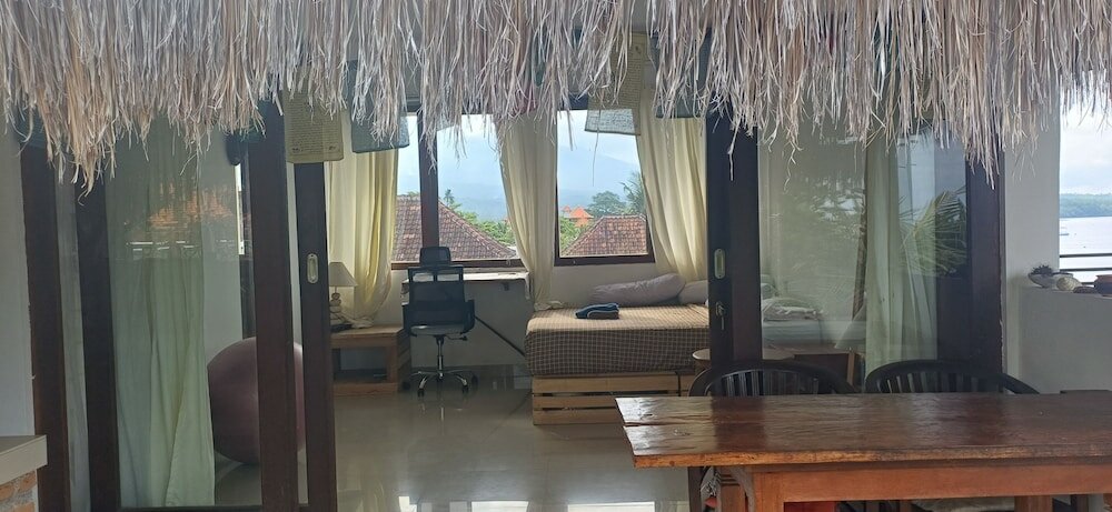 Фото Amed Sari Beach Guesthouse