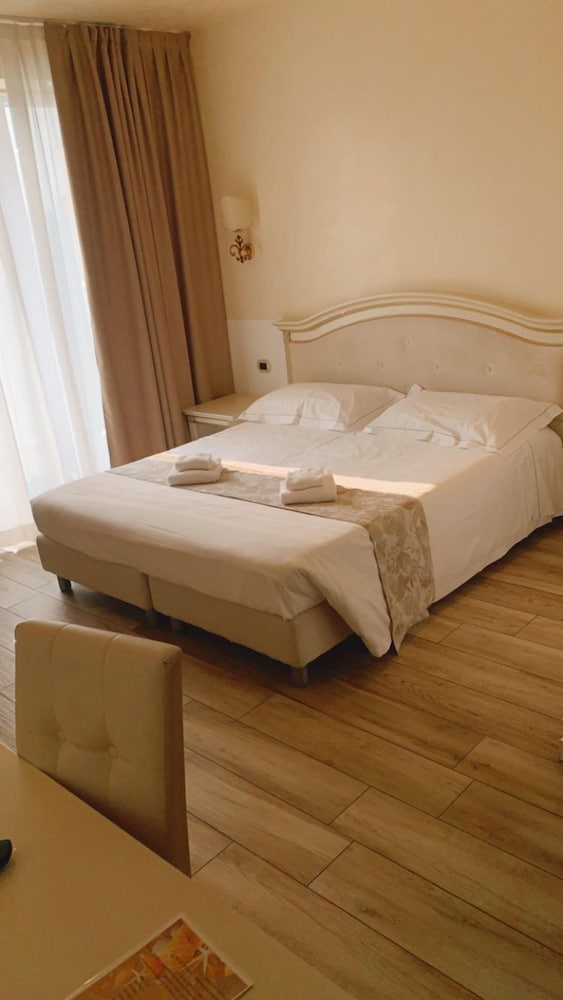 Фото Palace Hotel La Conchiglia D'Oro