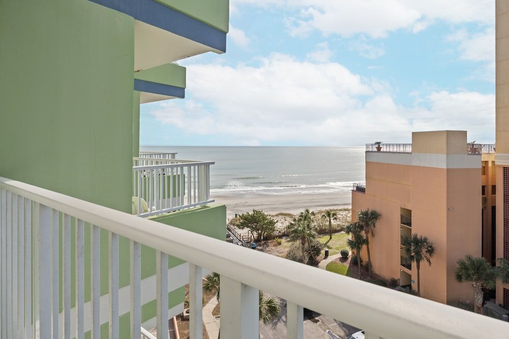 Фото The Caravelle Resort