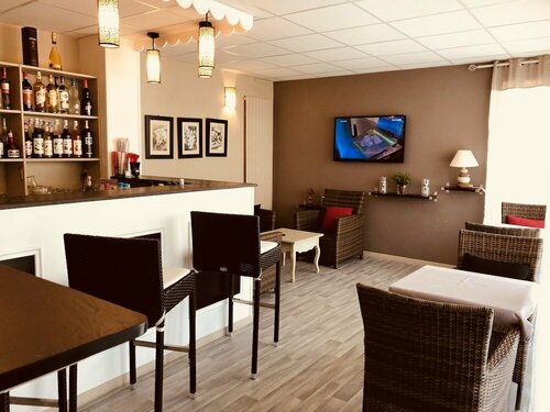 Гостиница H& xF4; tel Au Relais des Lilas в Партене