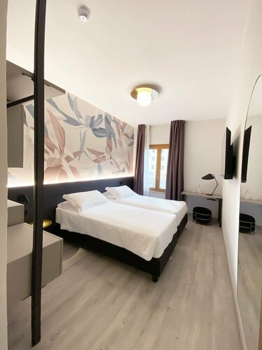 Внешний вид отеля Hotel Astoria в Гарде, фото 2