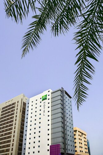 Внешний вид отеля Ibis styles Sharjah в Аш-Шардже, фото 4
