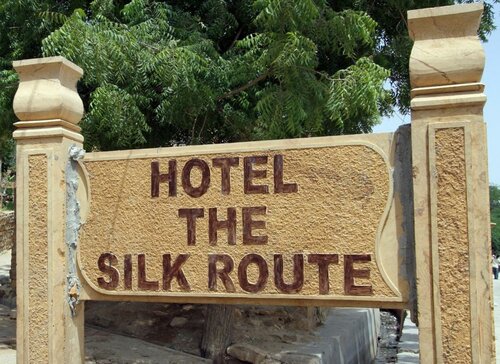 Гостиница Hotel The Silk Route в Джайсалмере