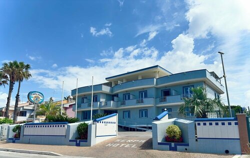 Гостиница Serpa Hotel в Анцио