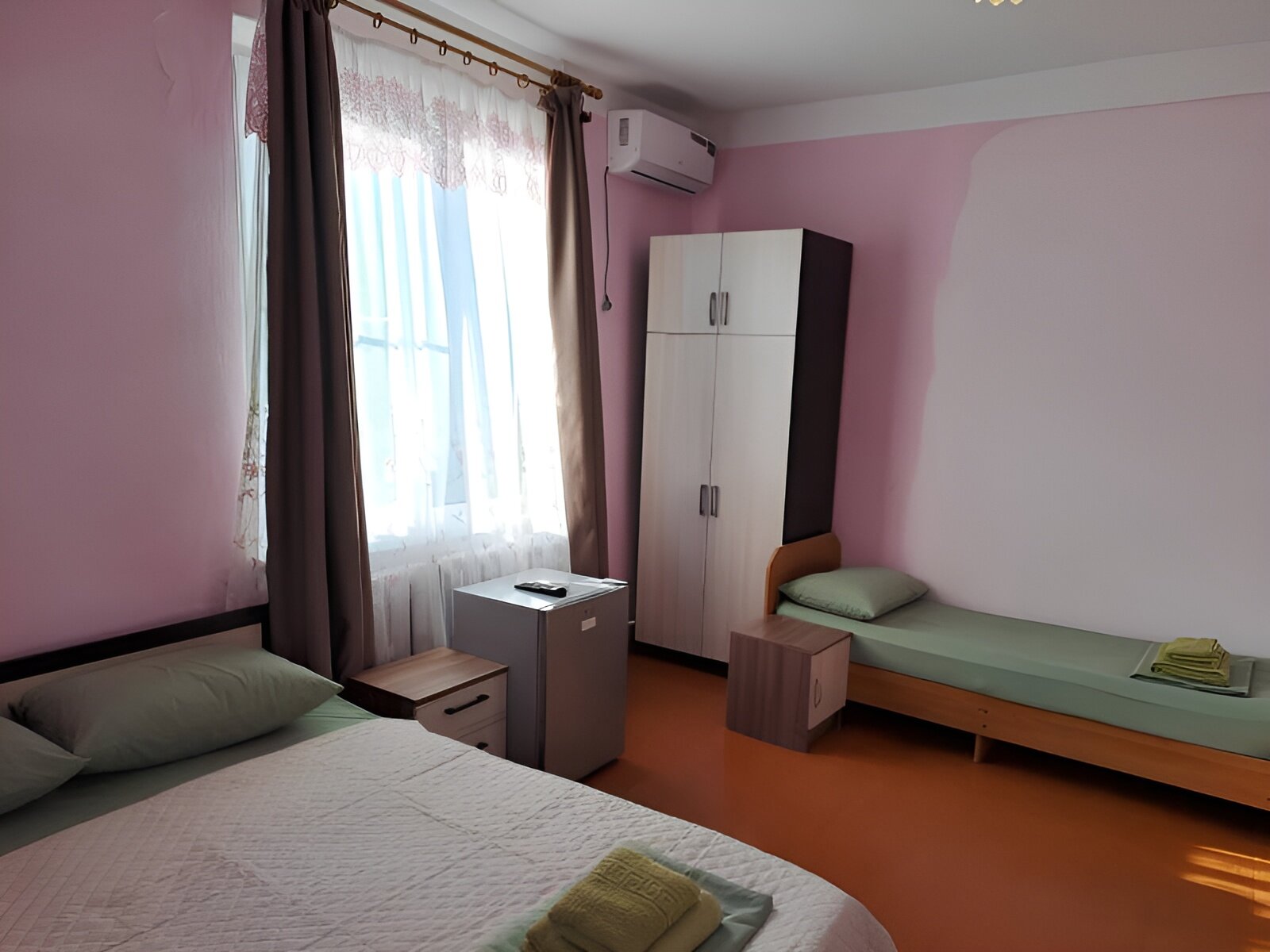 Фото У своих