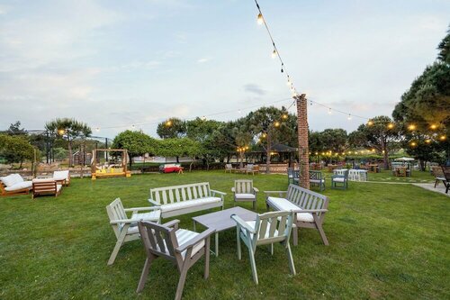 Гостиница Aral Tatil Ciftligi в Лапсеки