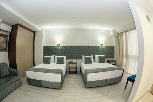 Гостиница Bursa Grand Family Hotel в Османгази