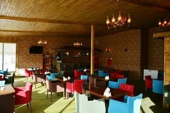 Гостиница Hotel Kafkasya в Арпачае