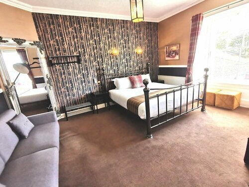 Гостиница Lunan House Hotel в Области Ангус