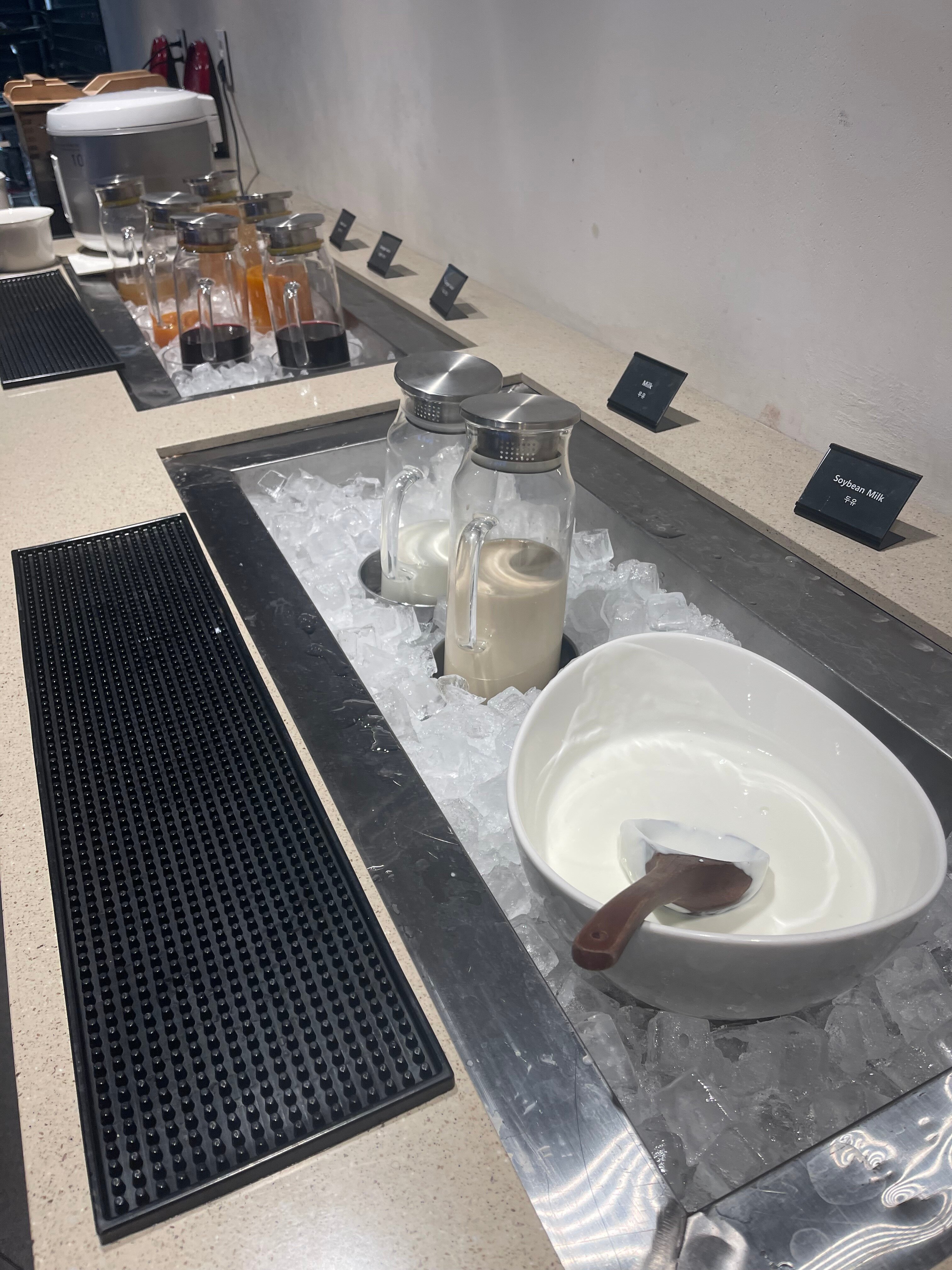 Фото Koreana Hotel