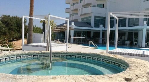 Гостиница Tasia Maris Sands в Айя-Напе