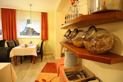 Гостиница Arador City Hotel в Бад-Эйнхаузене