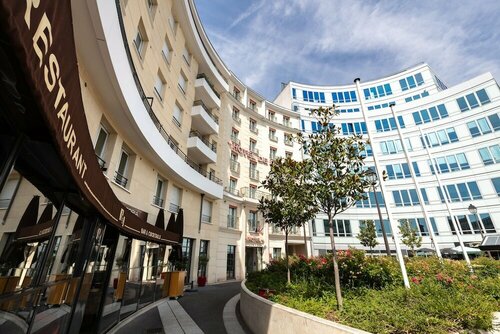 Гостиница Hôtel de Berny в Антони