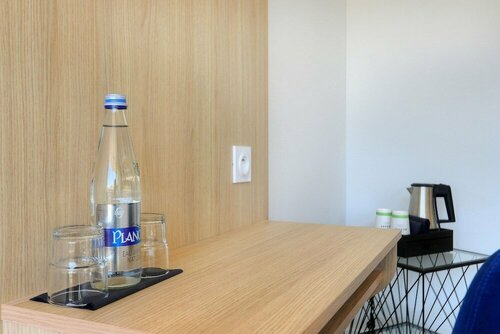 Гостиница Best Western Hotel Le Bellevue в Киброне