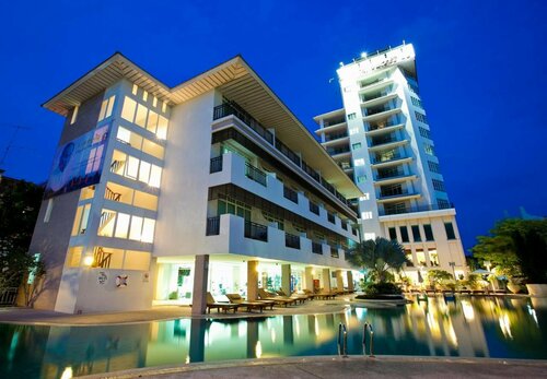 Гостиница Pattaya Discovery Beach Hotel в Паттайе
