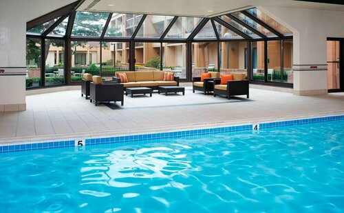 Гостиница Courtyard by Marriott Chicago Arlington Heights South в Элк-Гров-Виллидж