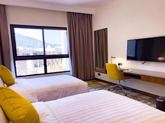 Фото DusitD2 Naseem Resort, Jabal Akhdar, Oman