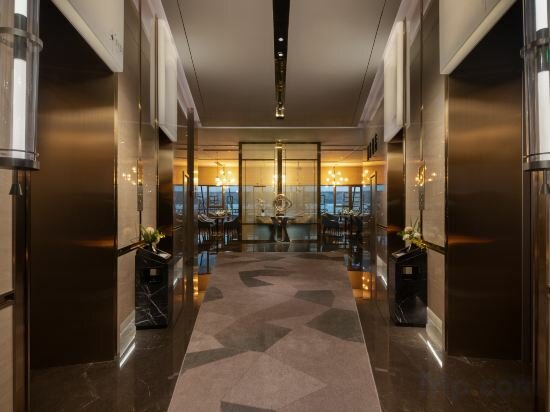 Фото HuiMI Hotel (Chongqing Jiefangbei Hongyadong)