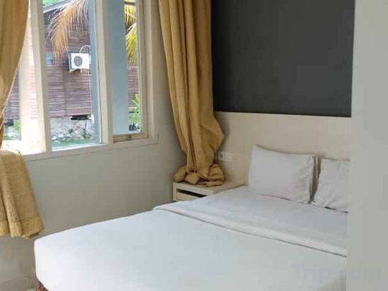 Фото Cavery Beach Hotel