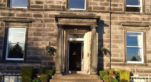 Гостиница Garvock House Hotel, Dunfermline в Данфермлине