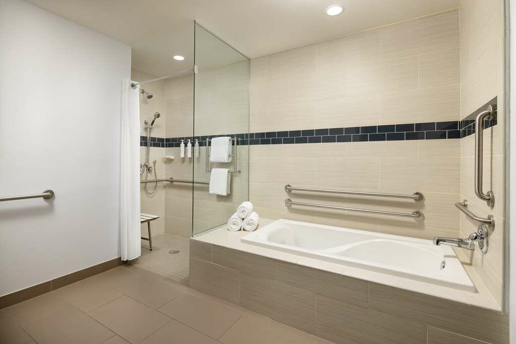 Фото Hilton Garden Inn Palo Alto