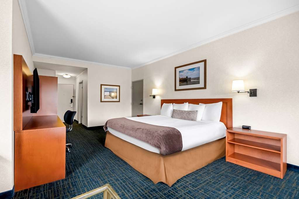 Фото Best Western De Anza Inn