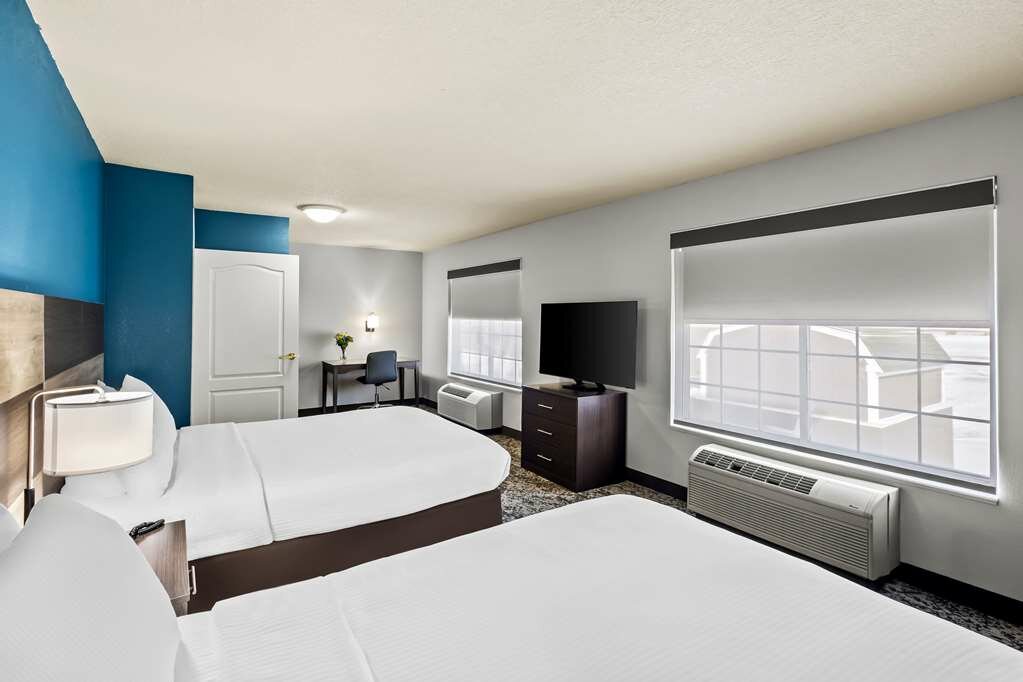 Фото Best Western Plus Fort Wayne Inn & Suites North