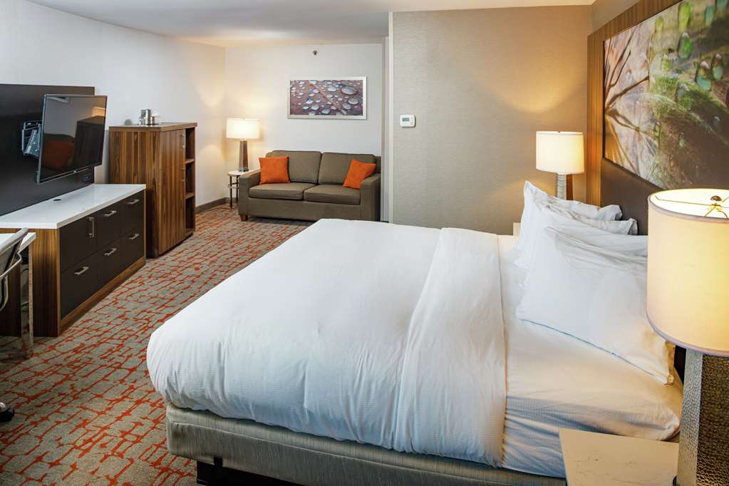 Фото DoubleTree by Hilton Appleton