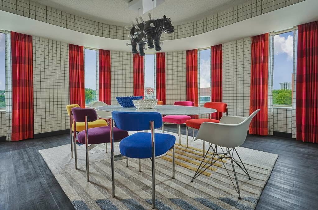 Фото Graduate Cincinnati