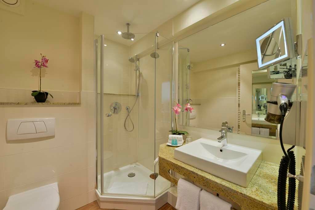 Фото Best Western Premier Alsterkrug Hotel