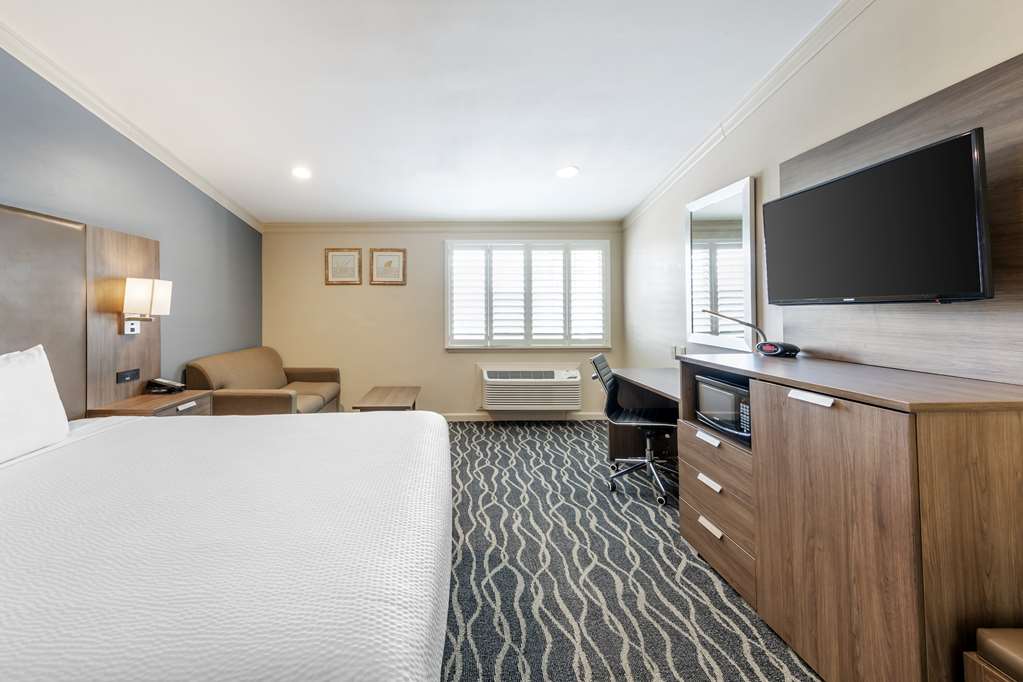 Фото Best Western Plus Hill House